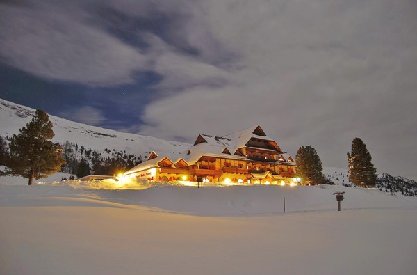 Foto esterno Hotel Mountain Refugium Hohe Gaisl