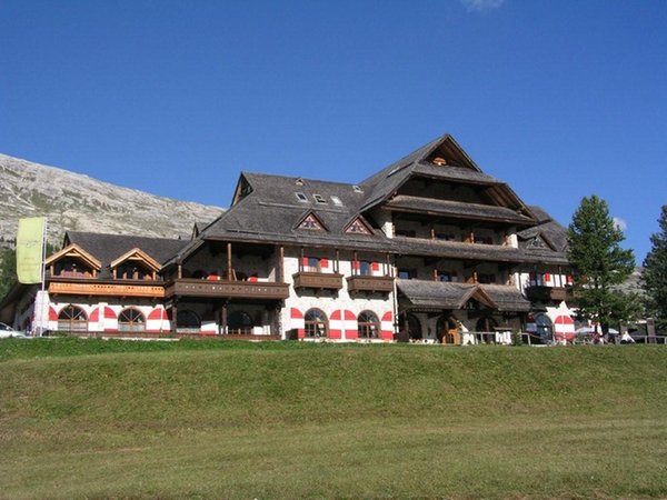 Foto estiva di presentazione Mountain Refugium Hohe Gaisl - Hotel 3 stelle