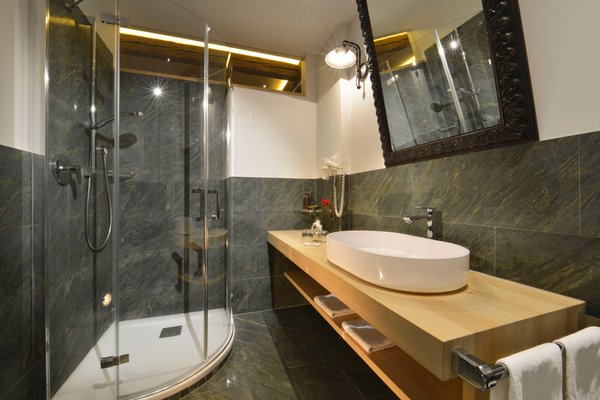 Photo of the bathroom Hotel Edelweiss