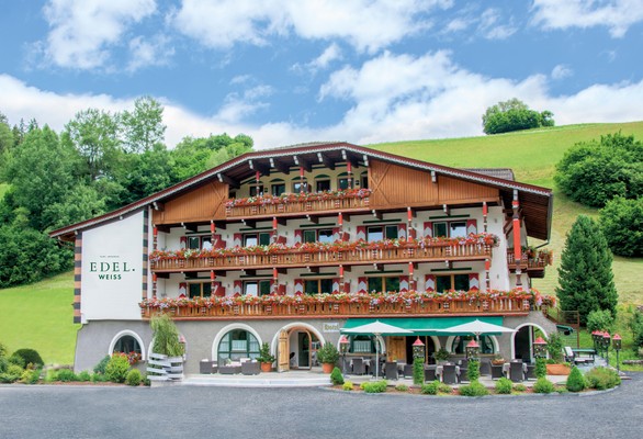 Foto esterno Hotel Edelweiss