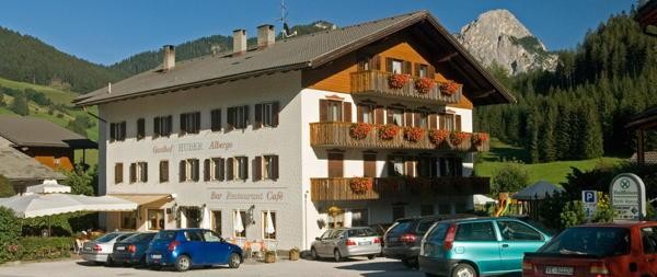 Foto esterno Albergo Huber