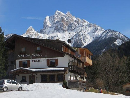 Foto Außenansicht ROMY'S Bed & Breakfast