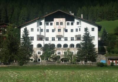 Foto Außenansicht Hotel Drei Zinnen / Tre Cime