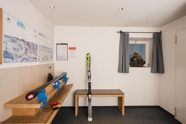 La skiroom Hotel Royal