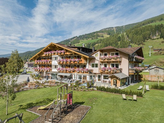 Photo exteriors Hotel Waldheim