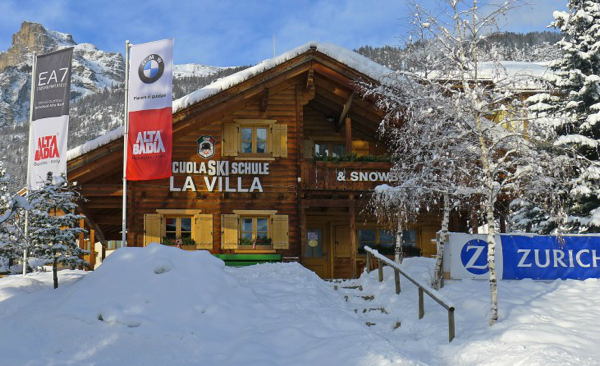 Photo exteriors in winter La Villa