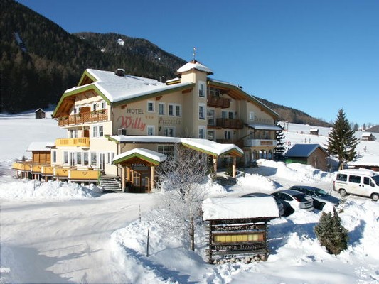 Foto esterno Hotel Willy