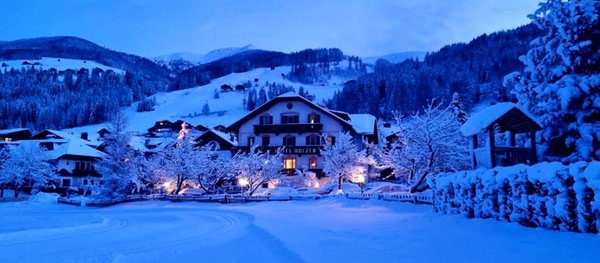 Photo exteriors in winter Holzer
