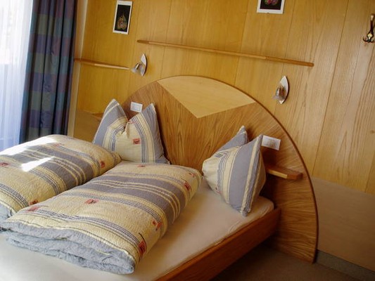 Foto vom Zimmer Zimmer + Ferienwohnungen Haus Christine