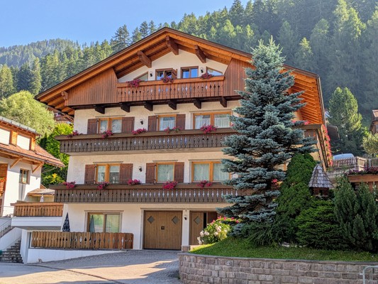 Foto esterno Camere + Appartamenti Villa Maria Luisa