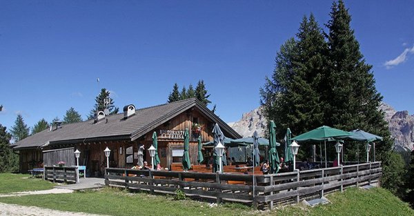 Summer presentation photo Mountain hut La Fraina