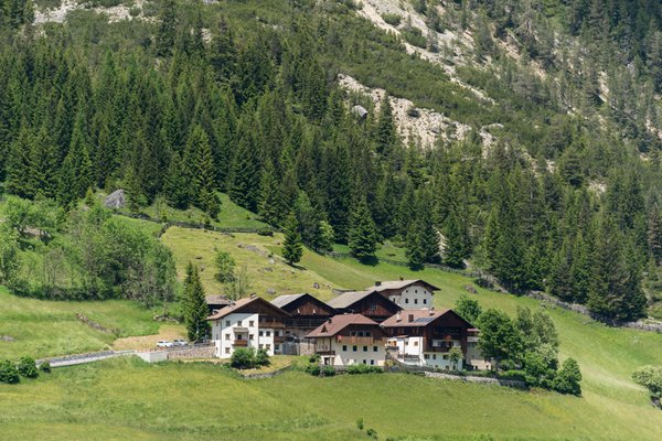 Position Apartments Ai Sanc' Corvara