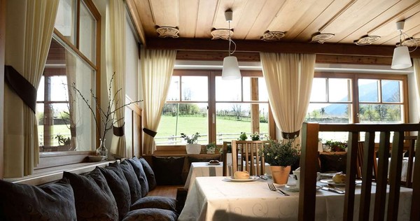 The restaurant Caminata / Kematen (Valle di Tures / Tauferer Tal) Chalet Rasteck