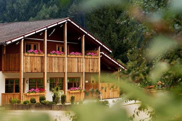 Foto Außenansicht Ferienhaus Chalet Rasteck