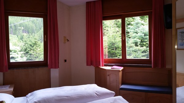 Foto della camera Chalets Dolomites Brigitte - Appartamenti & B&B