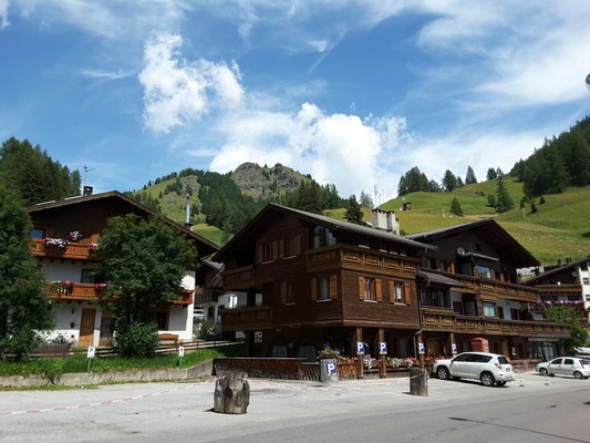 Foto esterno Appartamenti Chalet Helen