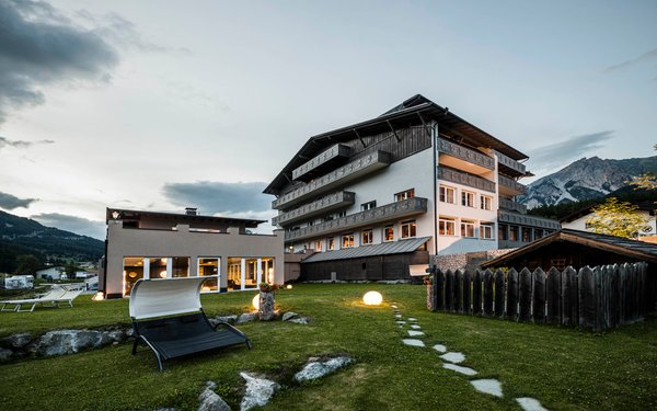Foto estiva di presentazione Hotel Ortlerspitz