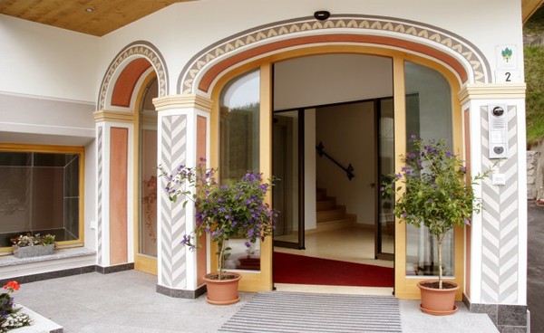La hall