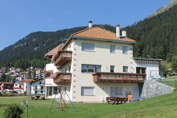 Foto esterno in estate Alpenstern