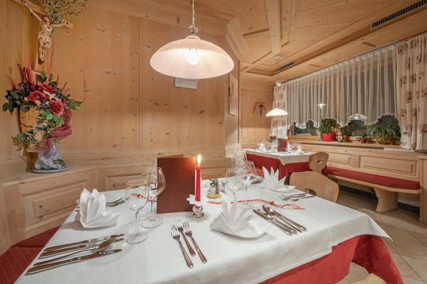 The restaurant Curon / Graun (Val Venosta / Vinschgau) Theiner