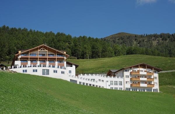 Foto Außenansicht Hotel + Residence Kastellatz