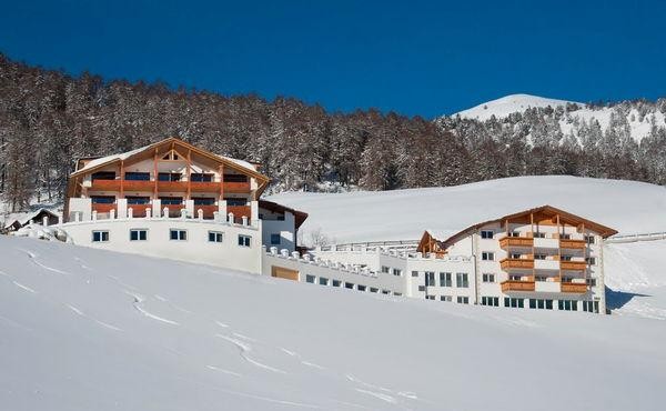 Foto Außenansicht Hotel + Residence Kastellatz
