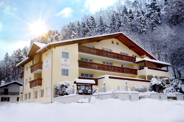 Foto invernale di presentazione Saldur Small Active Hotel