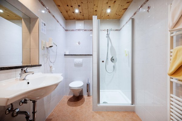 Foto del bagno Hotel Chavalatsch