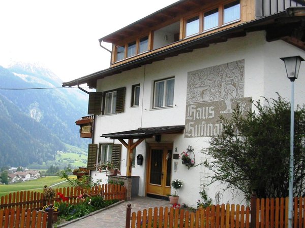 Foto esterno in estate Haus Rufinatscha