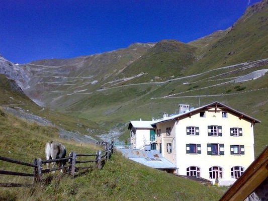 Foto Außenansicht Hotel Franzenshöhe