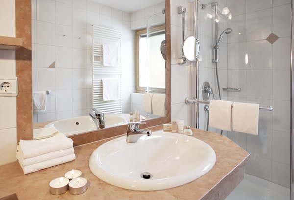 Foto del bagno Hotel Gertraud