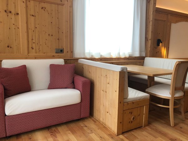 The living area Paradies Pure Mountain Resort - Hotel + Residence 4 stars
