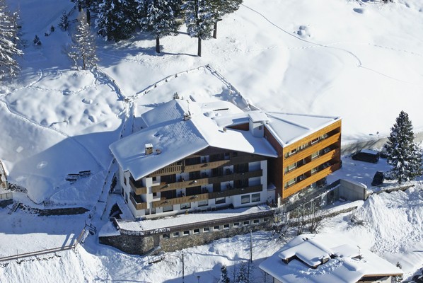 Photo exteriors Hotel Mignon