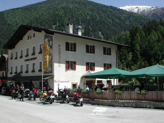 Foto Außenansicht Hotel Gomagoierhof
