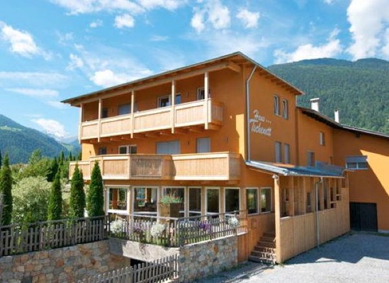Foto esterno Garni + Residence Haus Tschenett