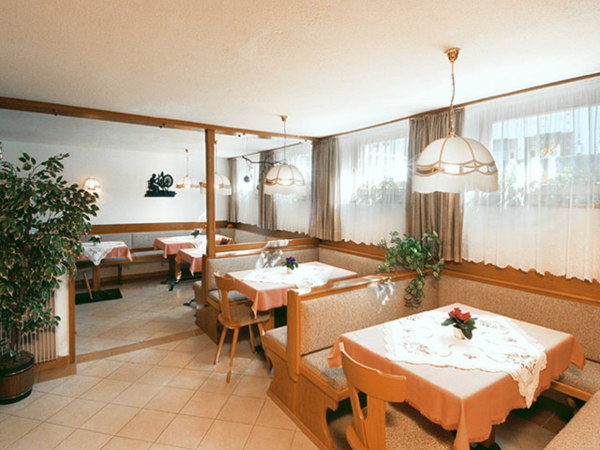 Il ristorante Prato allo Stelvio Haus Pichler