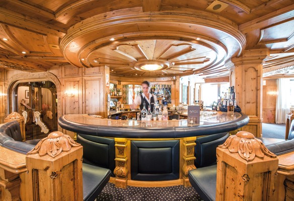 Foto del bar Hotel Vier Jahreszeiten