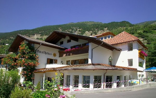 Foto estiva di presentazione Hotel Sonne