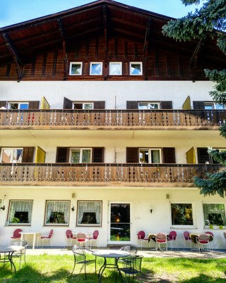 Foto esterno Pensione Schweitzer