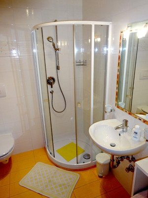 Foto del bagno Camere con prima colazione Haus Mairösl