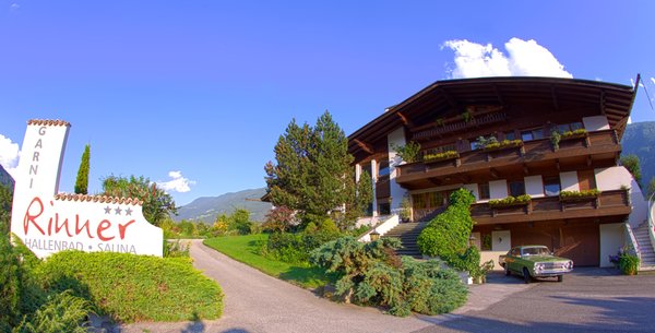 Foto esterno in estate Rinner