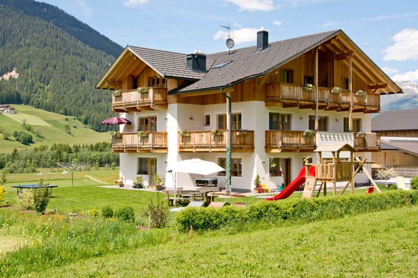 Foto Außenansicht Ferienwohnungen auf dem Bauernhof Untersieglerhof
