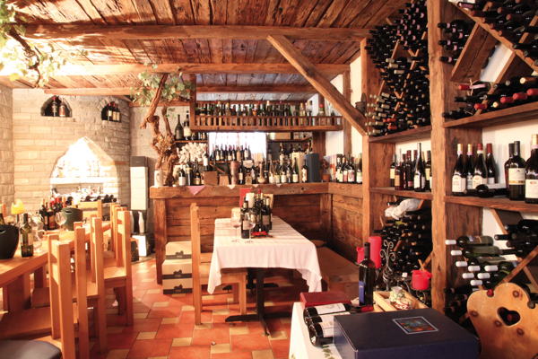 Wine cellar Val Martello / Martelltal Waldheim