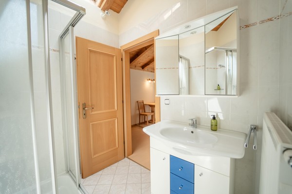 Foto del bagno Appartamenti in agriturismo Gandhof