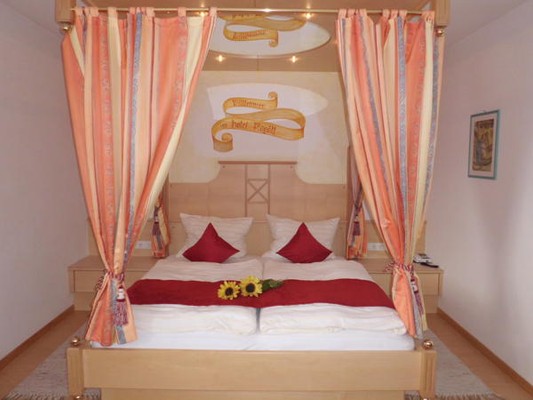 Foto vom Zimmer Hotel Plagött
