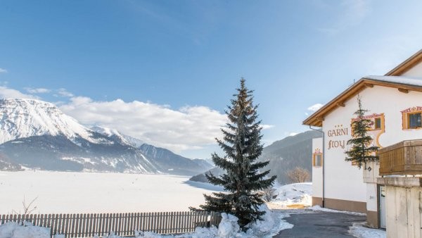Photo exteriors Residence Froy