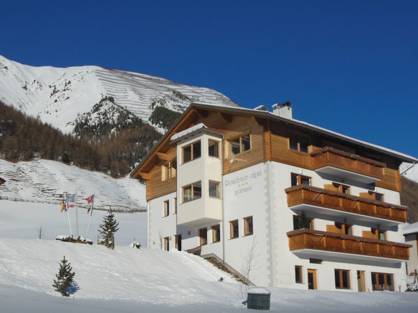 Foto esterno in inverno Alpin