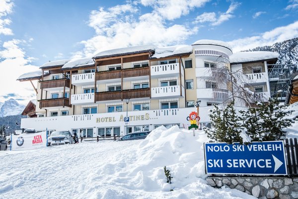 Foto invernale di presentazione Hotel Antines