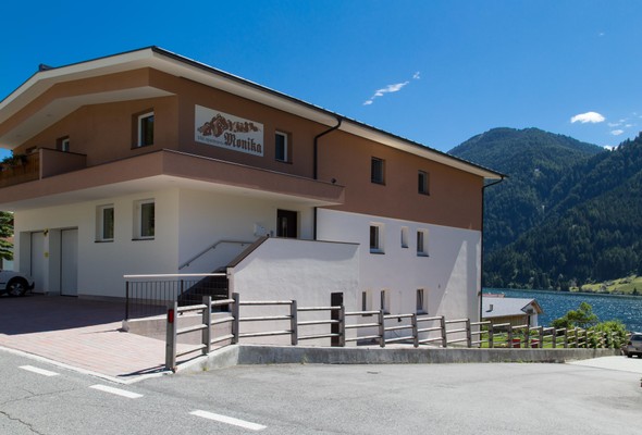 Foto estiva di presentazione b&b apartments Monika - Garni (B&B) + Appartamenti 4 soli