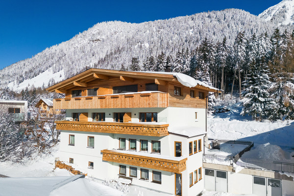 Foto esterno Appartamenti Haus Heidi